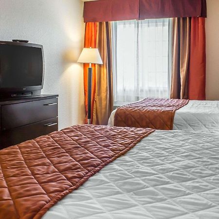 Rodeway Inn & Suites Near Okoboji Lake Milford Esterno foto