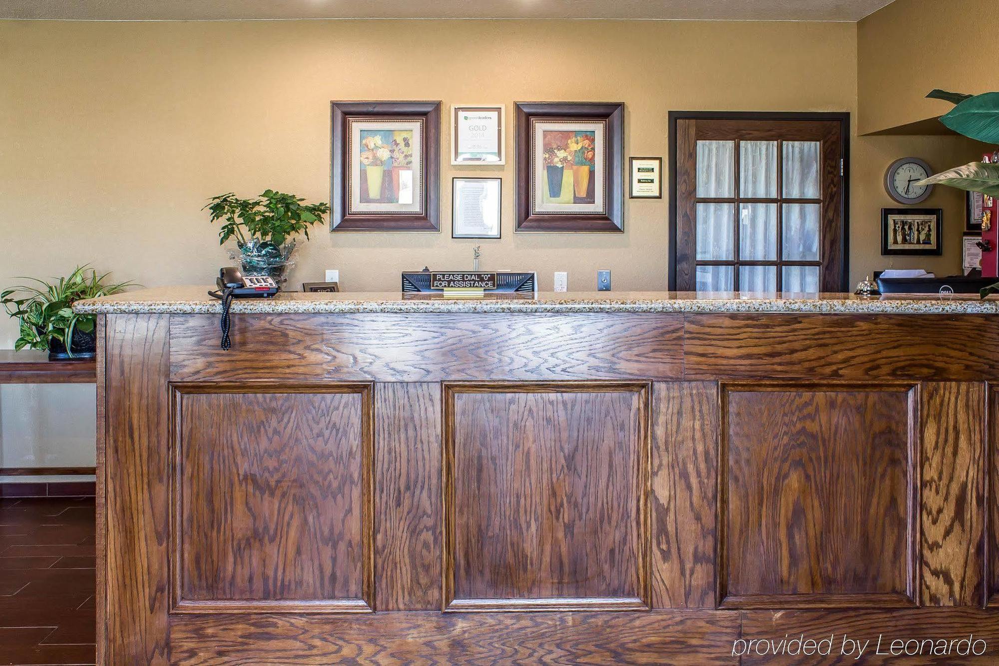 Rodeway Inn & Suites Near Okoboji Lake Milford Esterno foto
